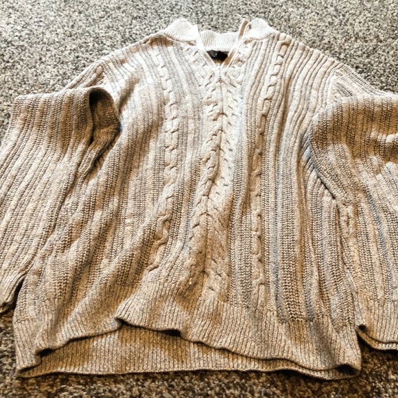 Sweater - Picture 2 of 2